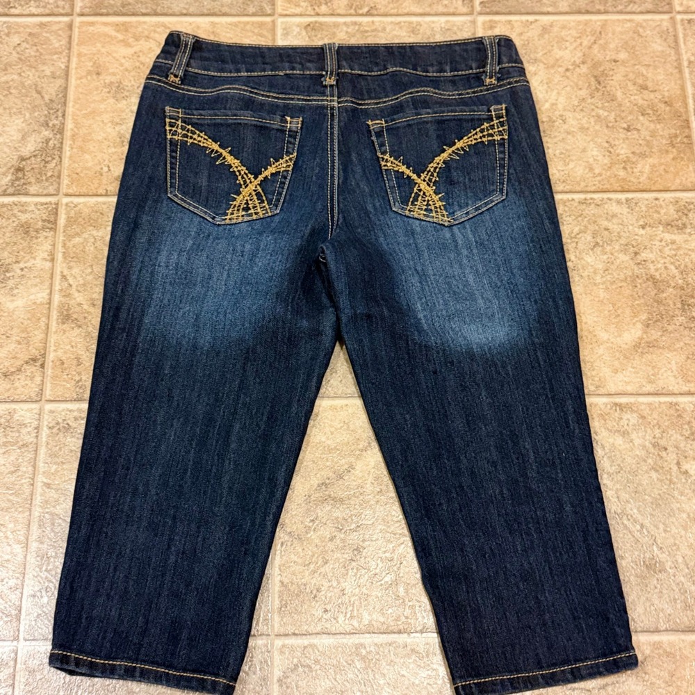 Bongo Womens Dark Wash Denim Capri Jeans Size 9 Contrast Stitch Cropped Pants - Picture 5 of 7